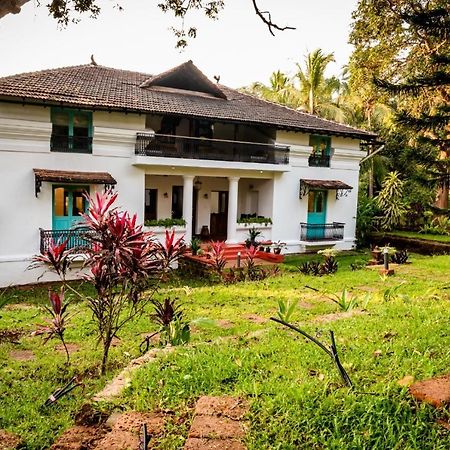 Island House Goa Hotel Goltim Ngoại thất bức ảnh